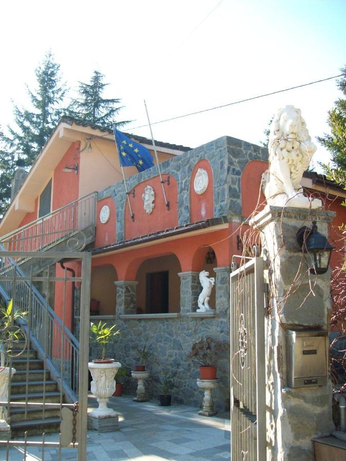 Hôtel La Casa Nel Bosco à La Spezia Extérieur photo